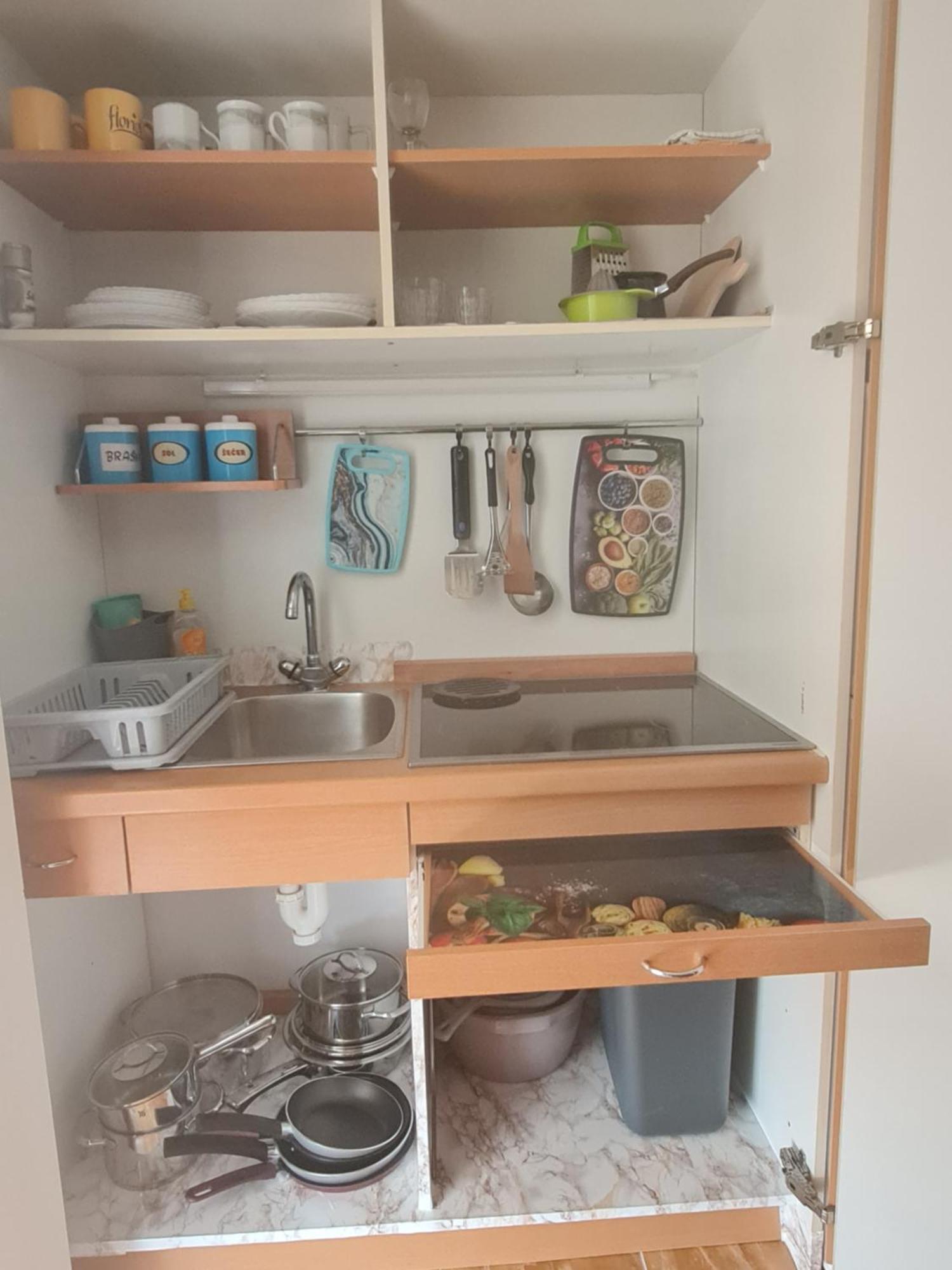 Apartmani Jadro Vir Exterior foto